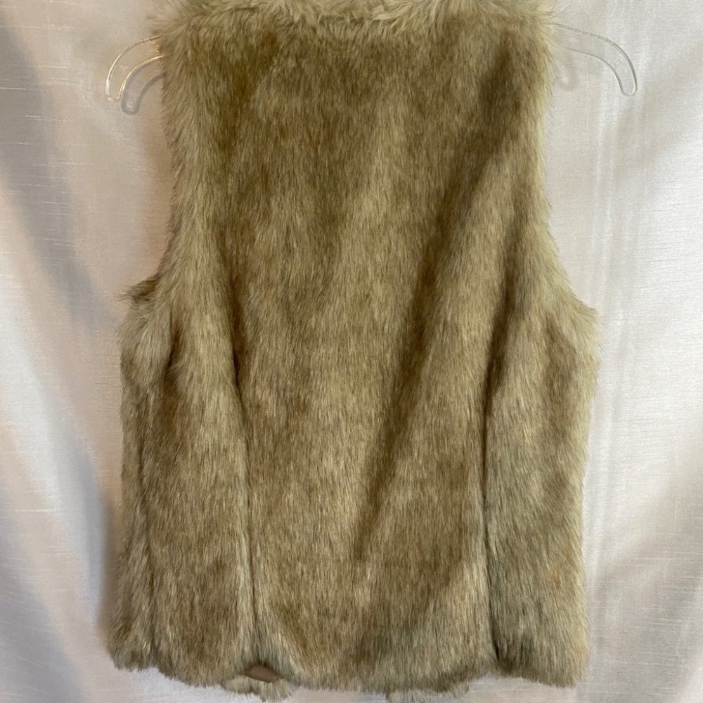 Dynamite Rabbit Faux Fur Vest Ladies XS Beige/Dark Beige - Picture 8 of 12